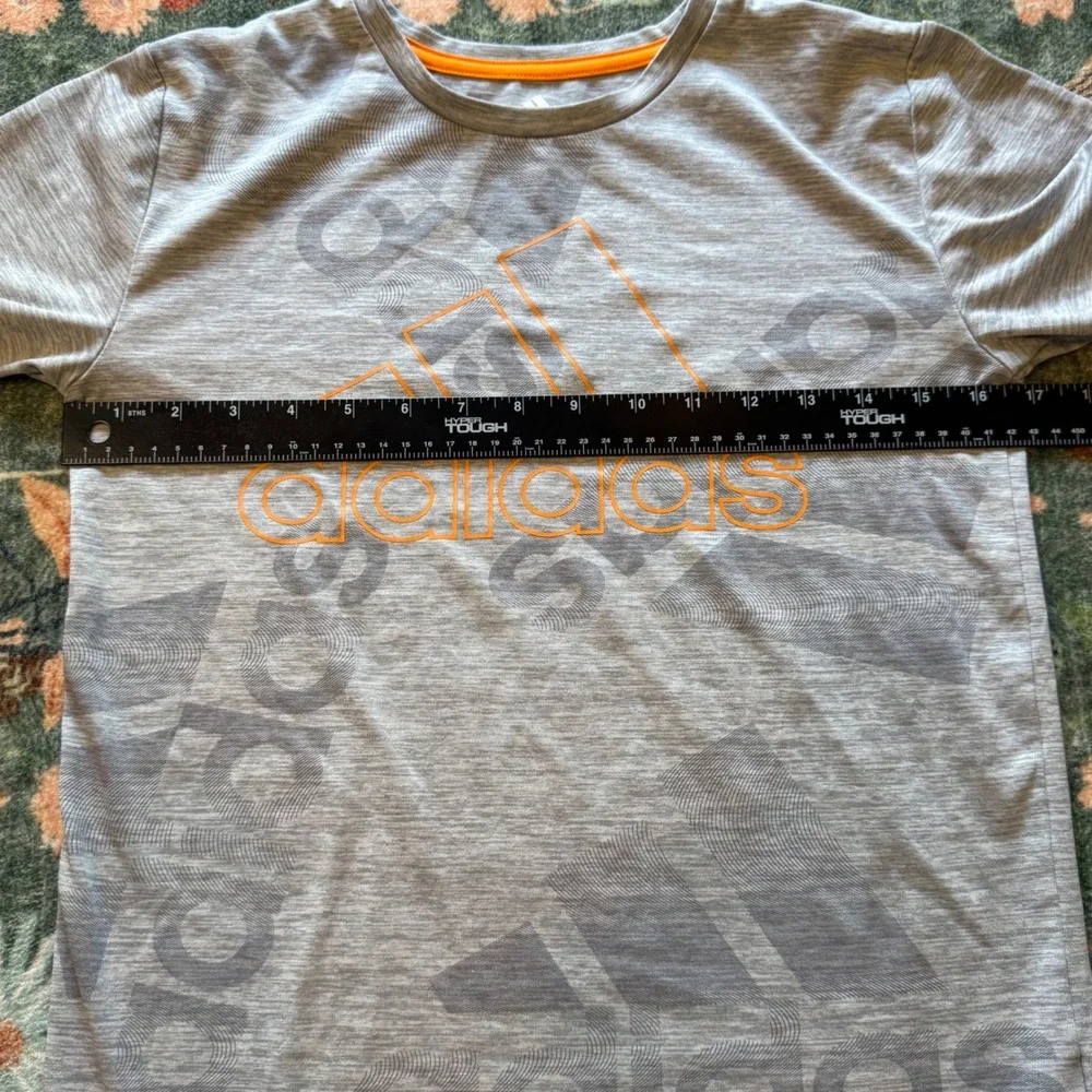 Adidas Boys Graphic T-Shirt Lot of 2 White and Grey‎ M 10/12 L 14/16